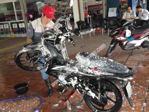 ben-nang-xe-may-34